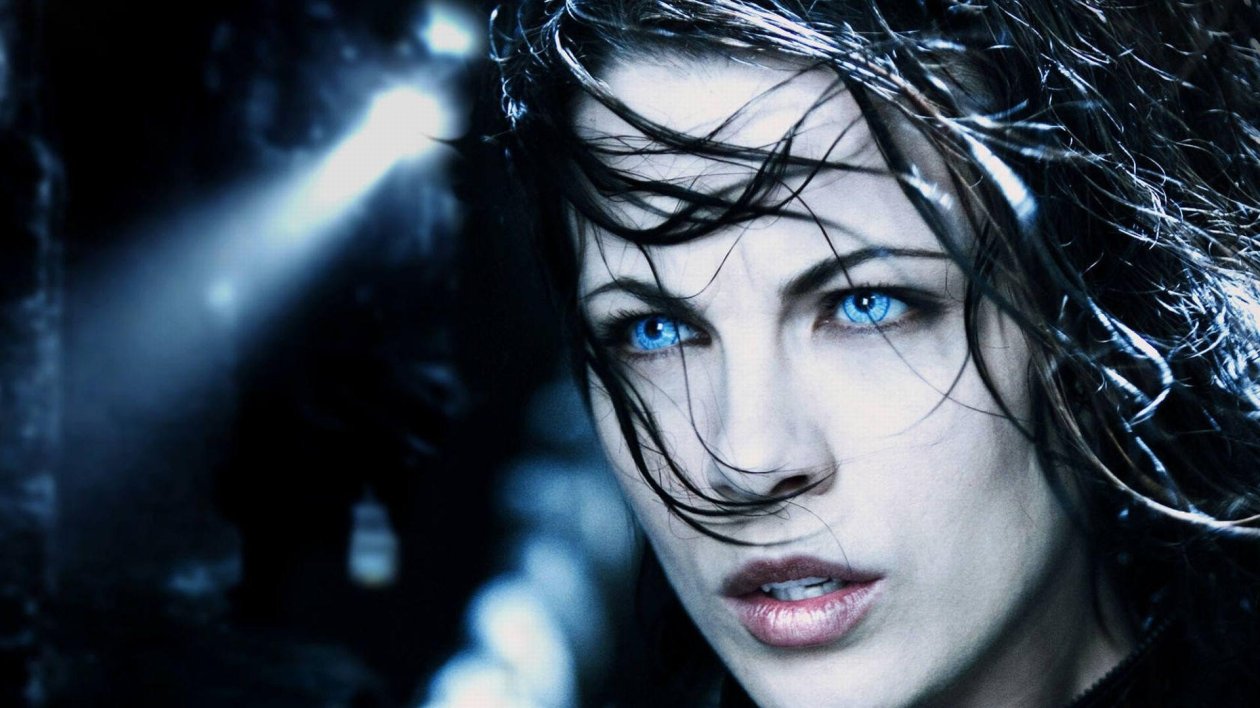 Kate Beckinsale