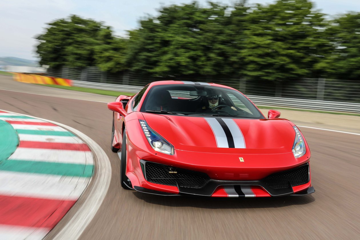 Ferrari 488 Pista On Track 4k