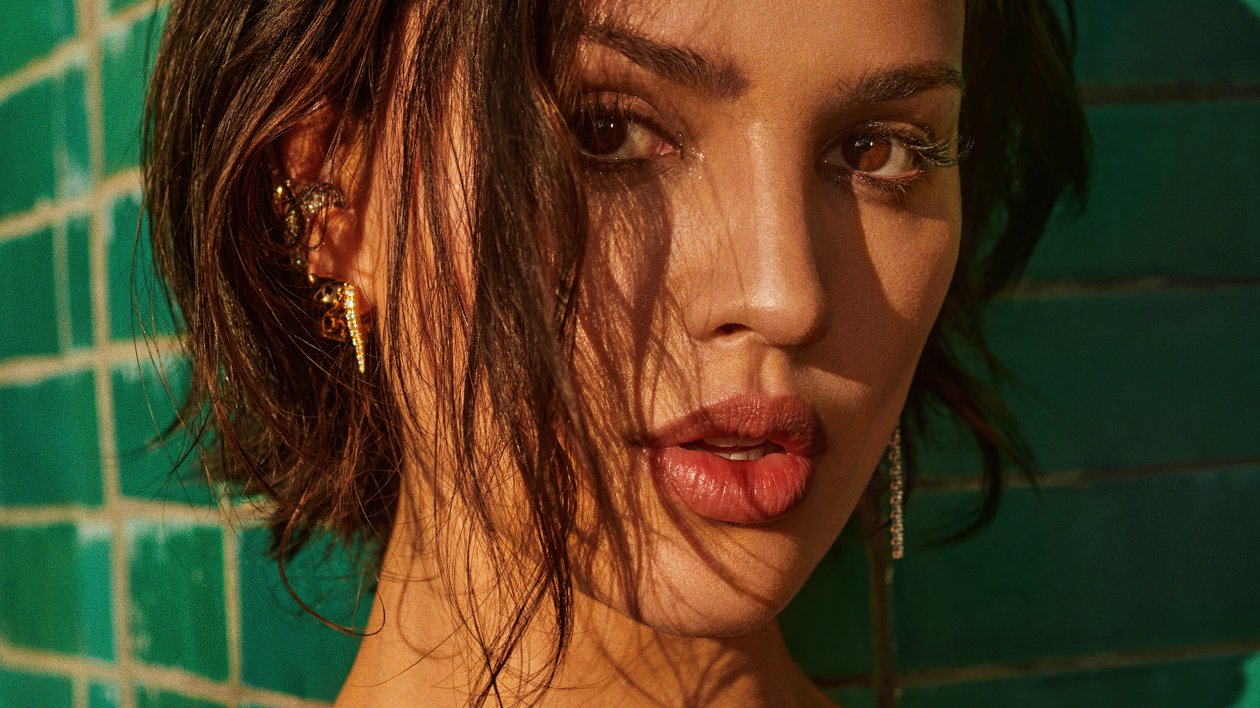 Eiza Gonzalez Sbjct Journal February 2021