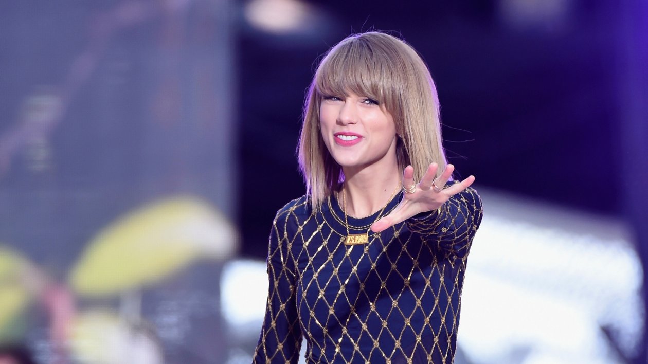 Taylor Swift 4