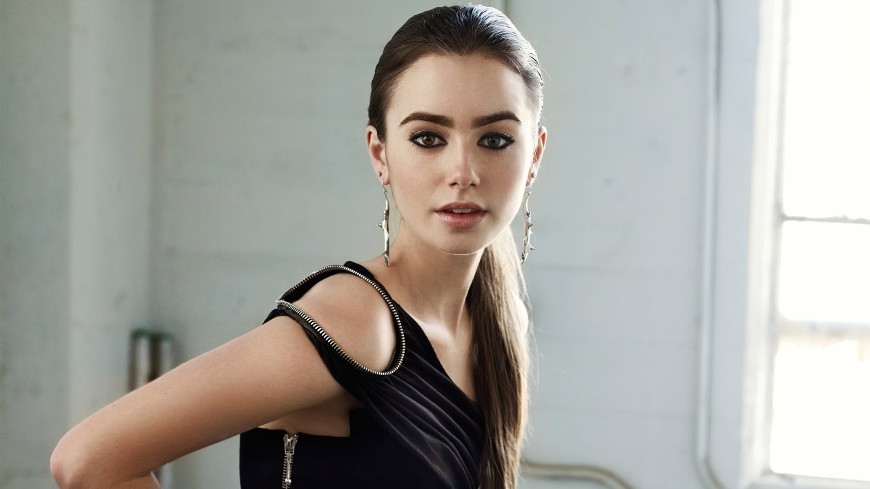 Lily Collins Black Dress 4k