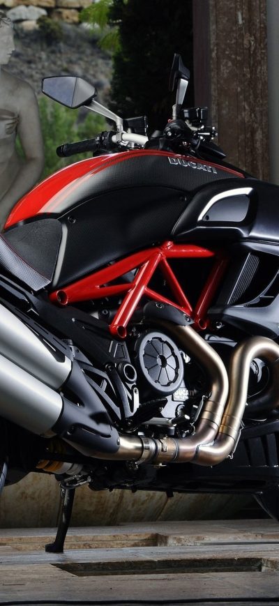 Fond d'écran iPhone Ducati Diavel