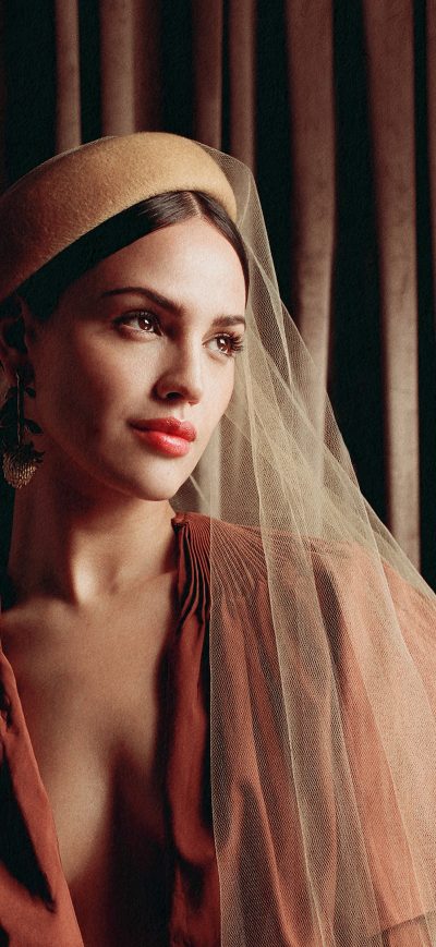 Fond d'écran iPhone Eiza Gonzalez Content Mode Spring 2020 4k