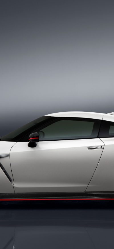 Fond d'écran 2017 Nissan GT R Nismo sur iPhone