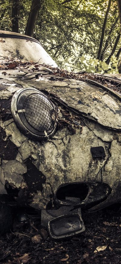 Fond d'écran iPhone Wrecked Car
