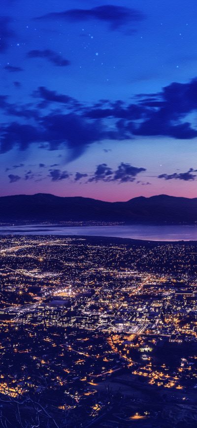 Fond d'écran iPhone City Dreamscape Lights Night Moon Mountains