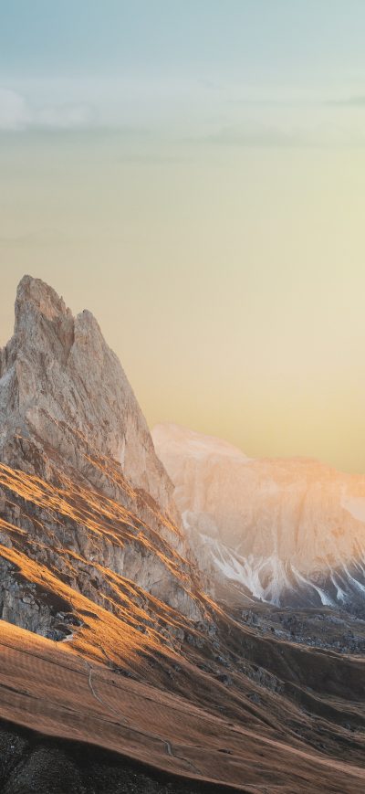 Fond d'écran iPhone Mountain Sky Beautiful Landscape 8k