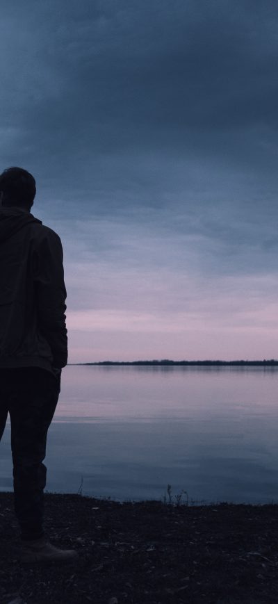 Fond d'écran iPhone Lonely Sad Sea Water 4k