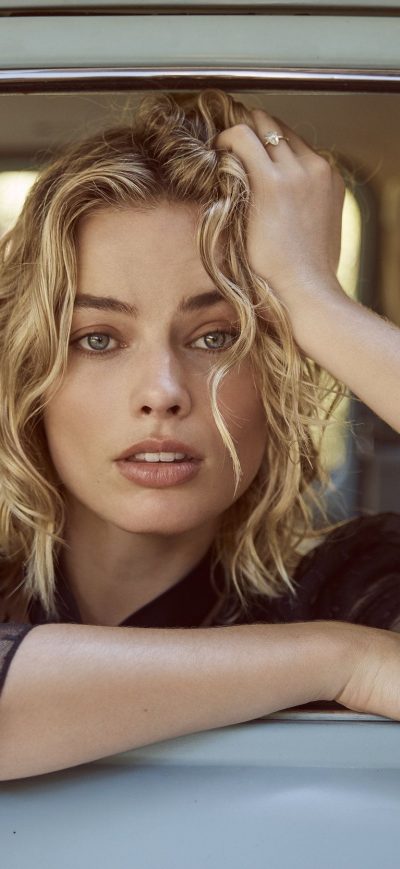 Fond d'écran iPhone Margot Robbie Harpers Bazaar 2018