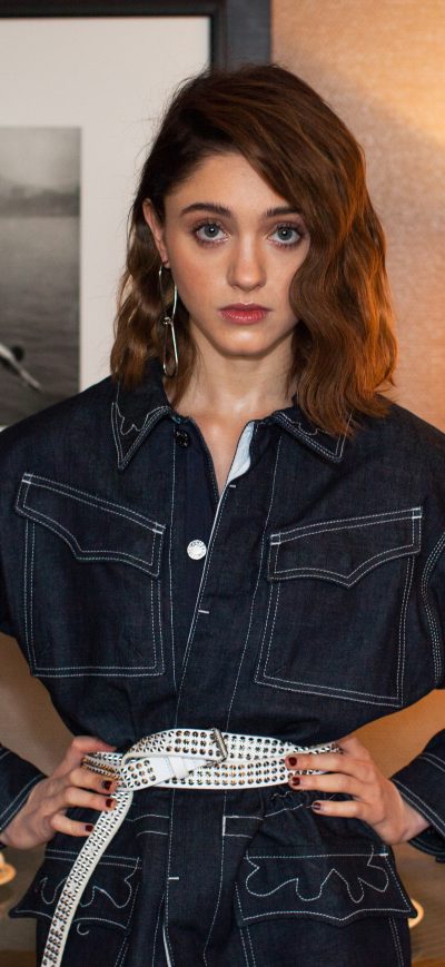 Fond d'écran iPhone Natalia Dyer W Magazine 2018