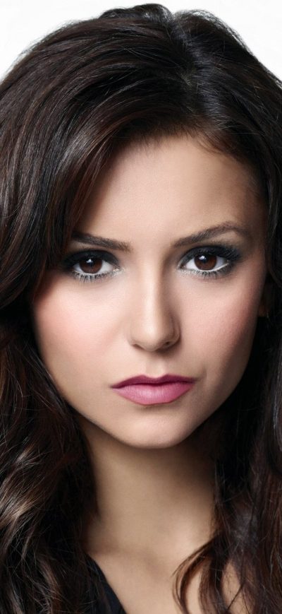 Fond d'écran iPhone Nina Dobrev 9