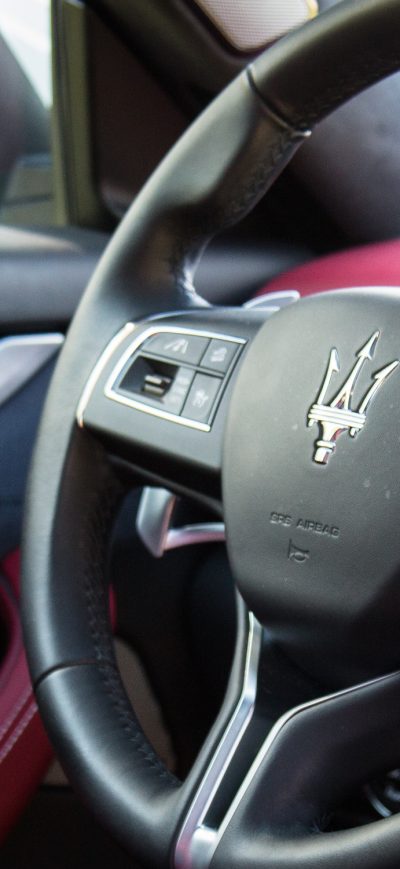Fond d'écran iPhone Maserati Levante Interior 2016