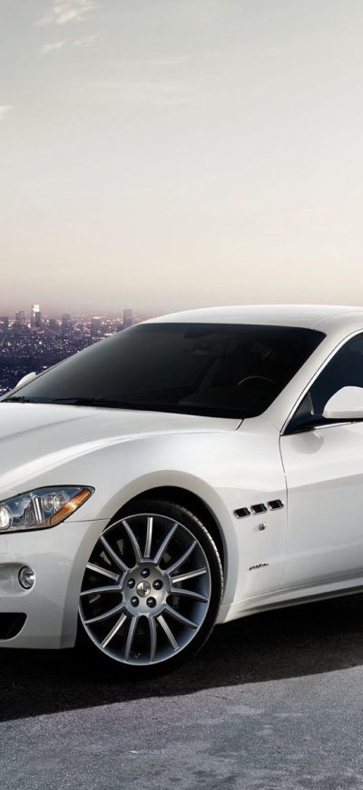 Fond d'écran iPhone White Maserati