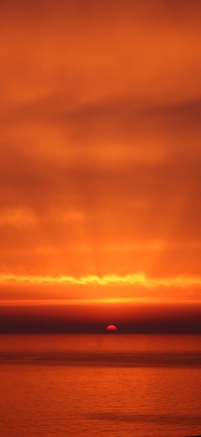 Fond d'écran iPhone Dramtic Orange Sky Beach Sunset