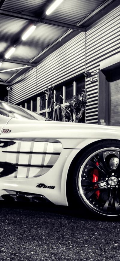 Fond d'écran iPhone Mercedes Benz SLR Mclaren