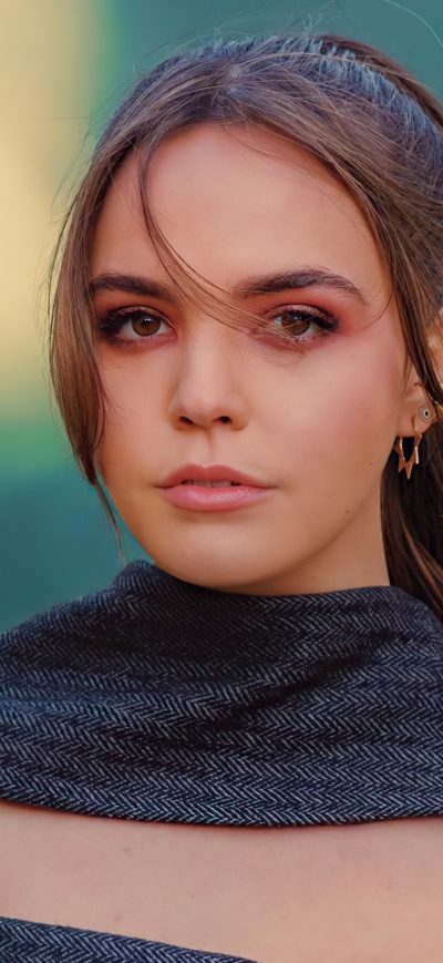 Fond d'écran iPhone Bailee Madison Cibelle Levi Photoshoot