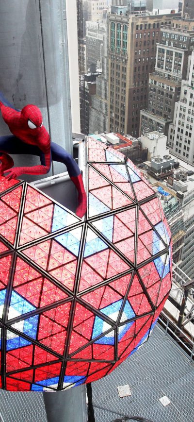 Fond d'écran iPhone Spiderman Swing Into Times Square