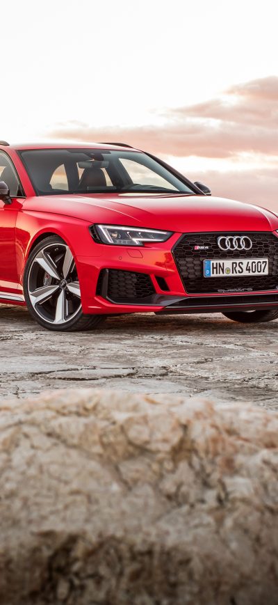 Fond d'écran iPhone Audi RS 4 Avant 2017