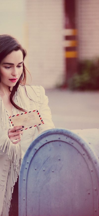 Fond d'écran iPhone Emilia Clarke Vs