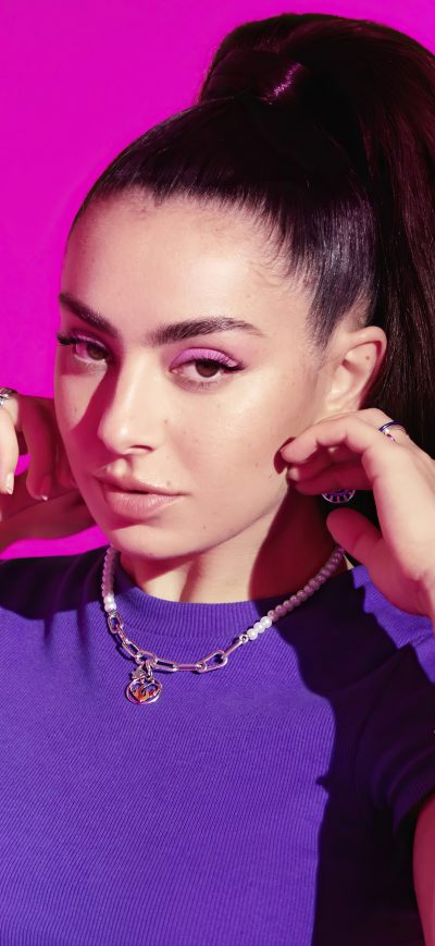Fond d'écran iPhone 2022 Charli Xcx 5k