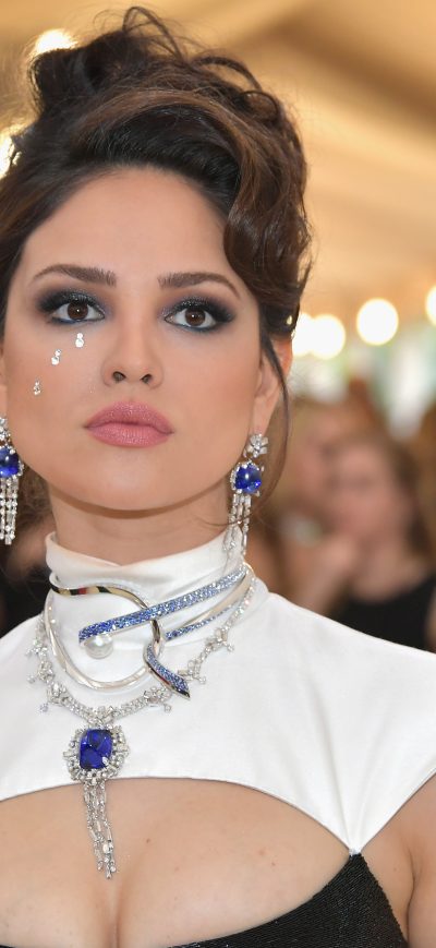 Fond d'écran iPhone Eiza Gonzalez At Met Gala
