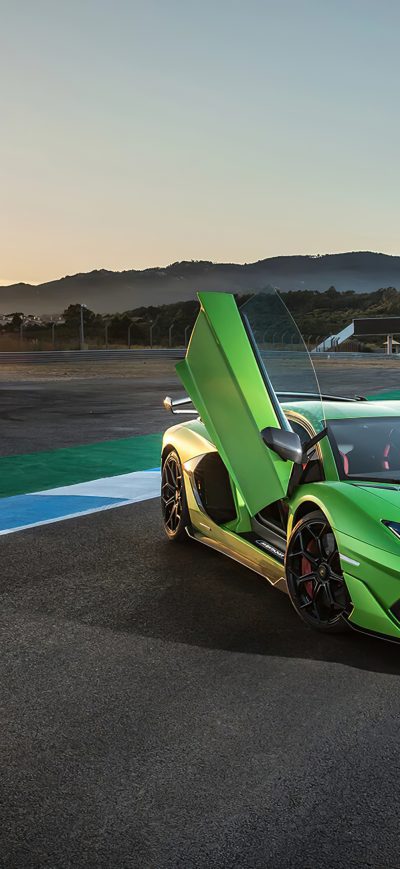 Fond d'écran iPhone Lamborghini Aventador Svj Scissor Doors