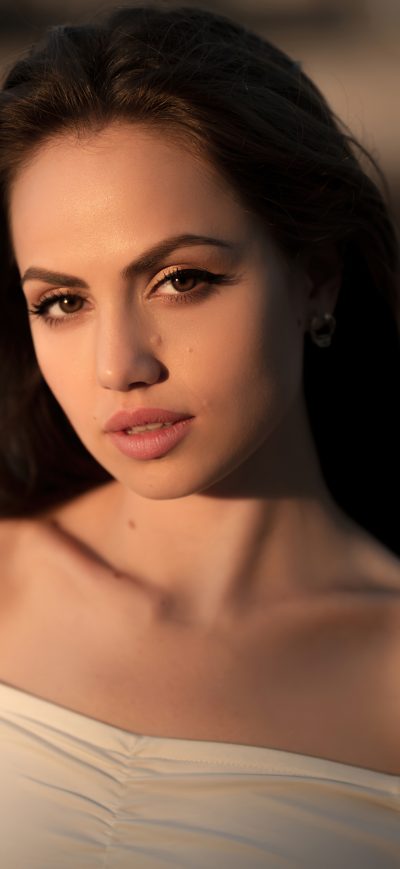 Fond d'écran iPhone Zemfira Ismailova Model