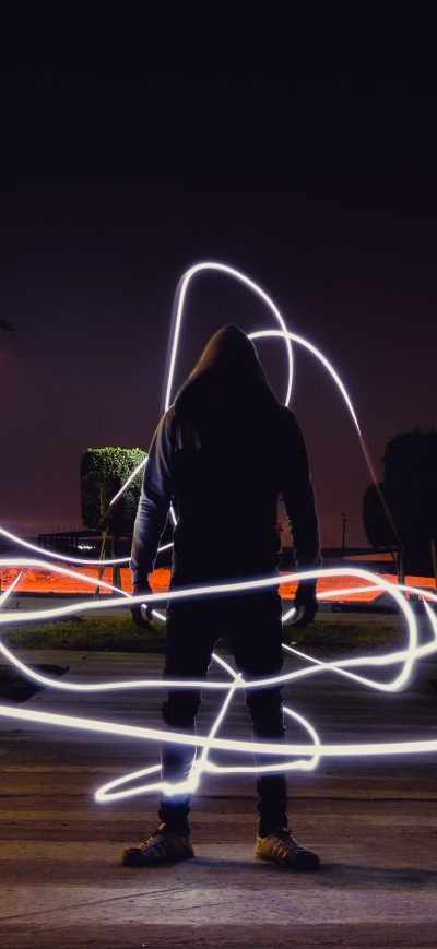 Fond d'écran iPhone Person Wearing Hoodie Jacket Neon Light
