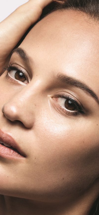 Fond d'écran iPhone Alicia Vikander Louis Vuitton Campaign 2019