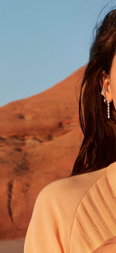 Fond d'écran iPhone Ana De Armas Natural Diamond Council Campaign 2020