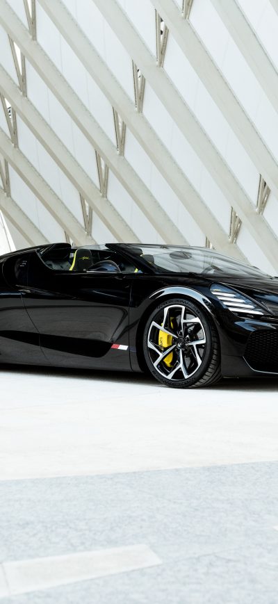 Fond d'écran iPhone Bugatti W16 Mistral Black 2024