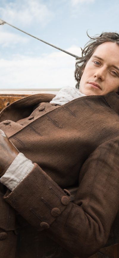 Fond d'écran iPhone Sam Heughan As Jamie Fraser Outlander 8k