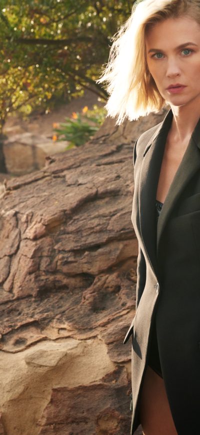 Fond d'écran January Jones Shape Us 4k sur iPhone