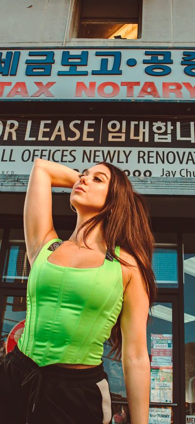 Fond d'écran iPhone Kira Kosarin Kelby Reck Photoshoot 2020