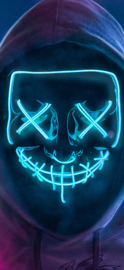 Fond d'écran iPhone Mask Guy With Smoke Bomb In Hand 4k