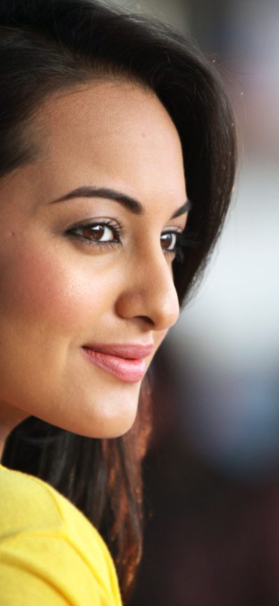 Fond d'écran iPhone Beautiful Sonakshi Sinha