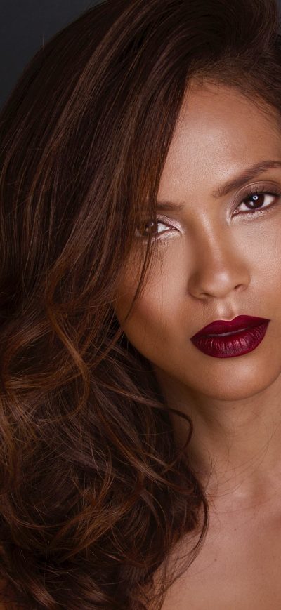 Fond d'écran iPhone Lesley Ann Brandt 2016