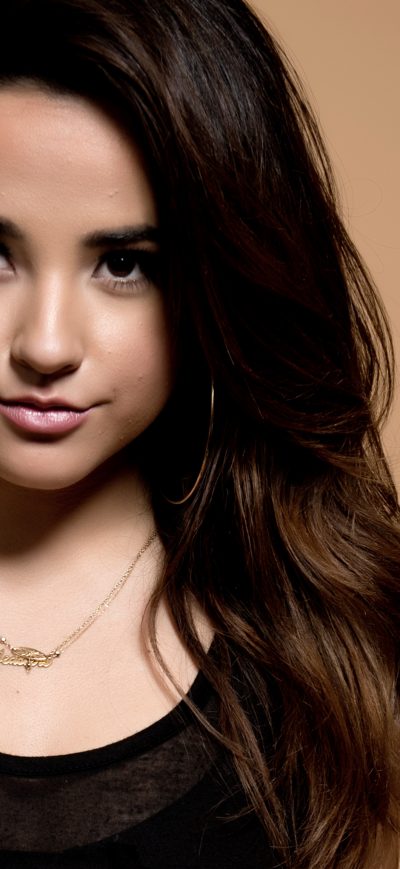 Fond d'écran iPhone Becky G 2019