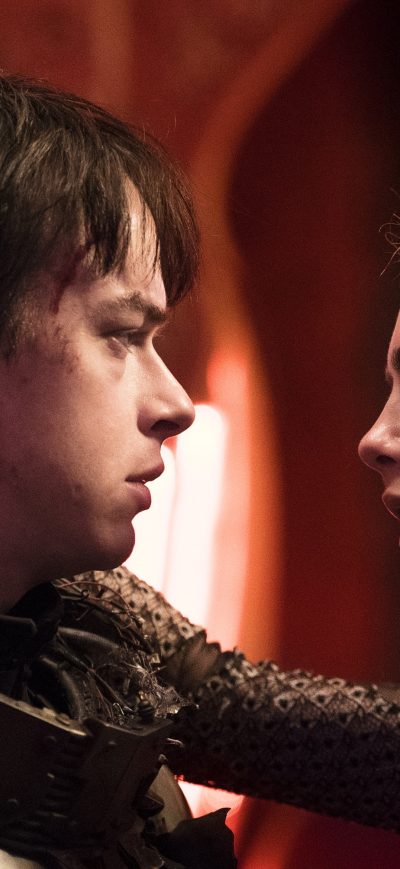 Fond d'écran iPhone Valerian And Laureline In Valerian And The City Of A Thousand Planets Movie