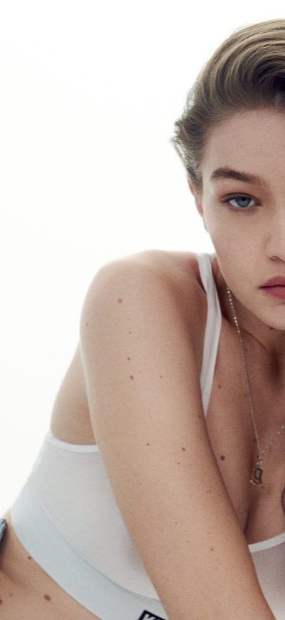 Fond d'écran iPhone Gigi Hadid Calvin Klein 8k