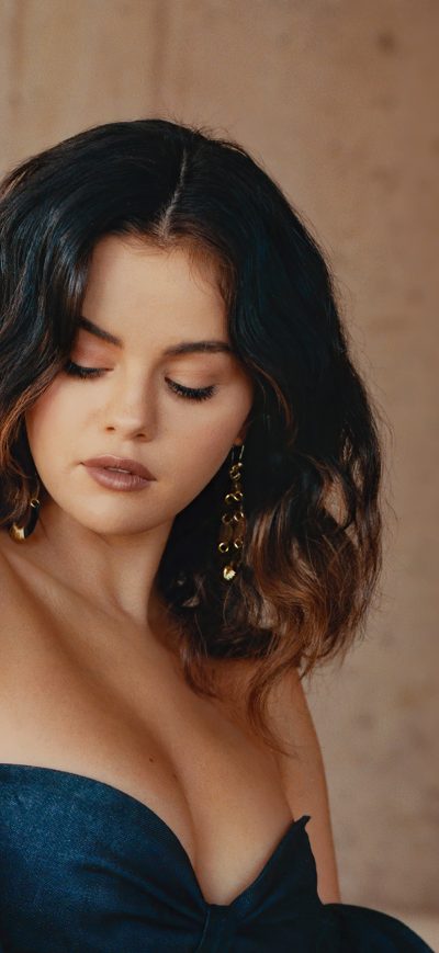 Fond d'écran iPhone Selena Gomez Allure Magazine 2020