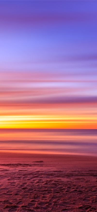 Fond d'écran iPhone Purple Sky Beach Sunset Sand Footprints