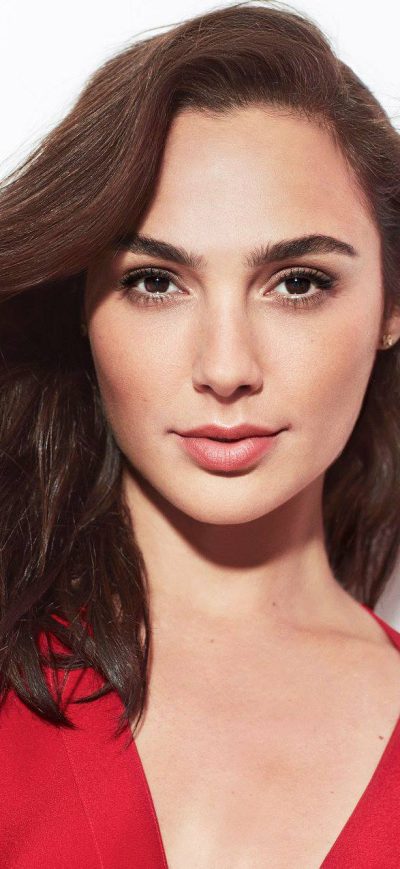 Fond d'écran iPhone Gal Gadot Revlon Candid Foundation Commercial 2019