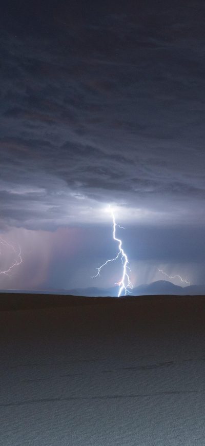 Fond d'écran iPhone Lightning Over White Sands National Monument