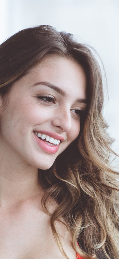 Fond d'écran iPhone Celine Farach 4k