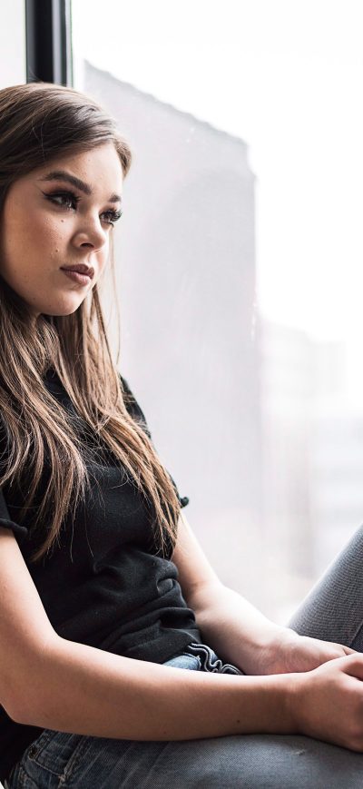 Fond d'écran iPhone 4k Hailee Steinfeld Latest