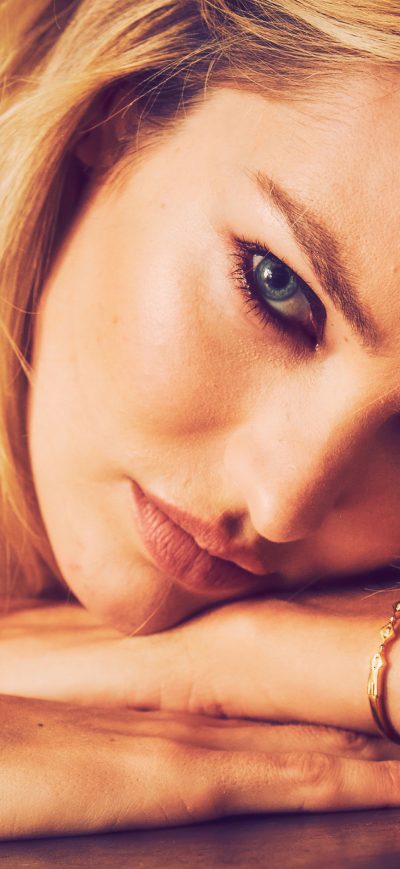 Fond d'écran iPhone 2020 Candice Swanepol