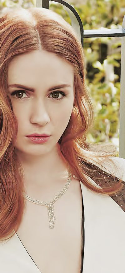 Fond d'écran iPhone Karen Gillan 2020 4k