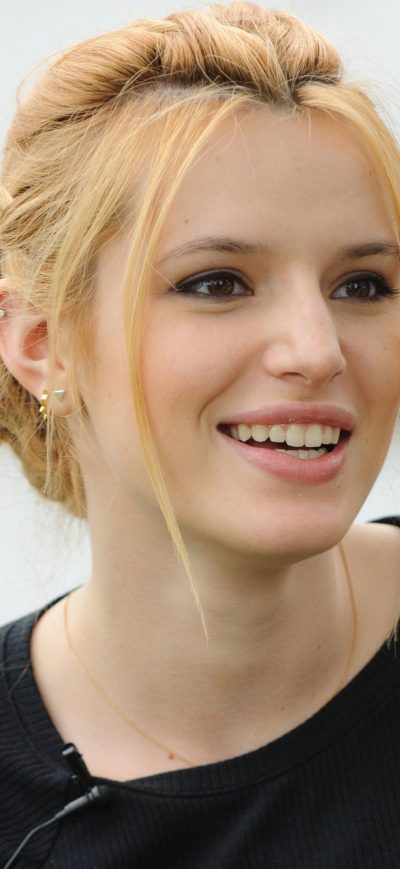 Fond d'écran iPhone Bella Thorne Actress