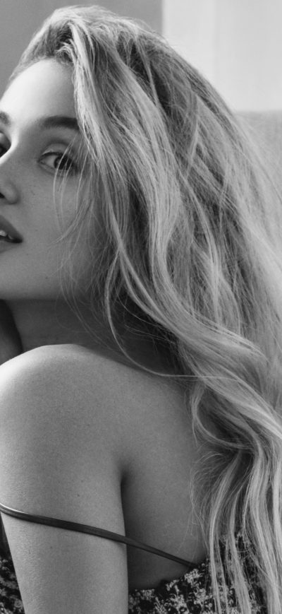 Fond d'écran iPhone Ariana Grande Vogue Uk